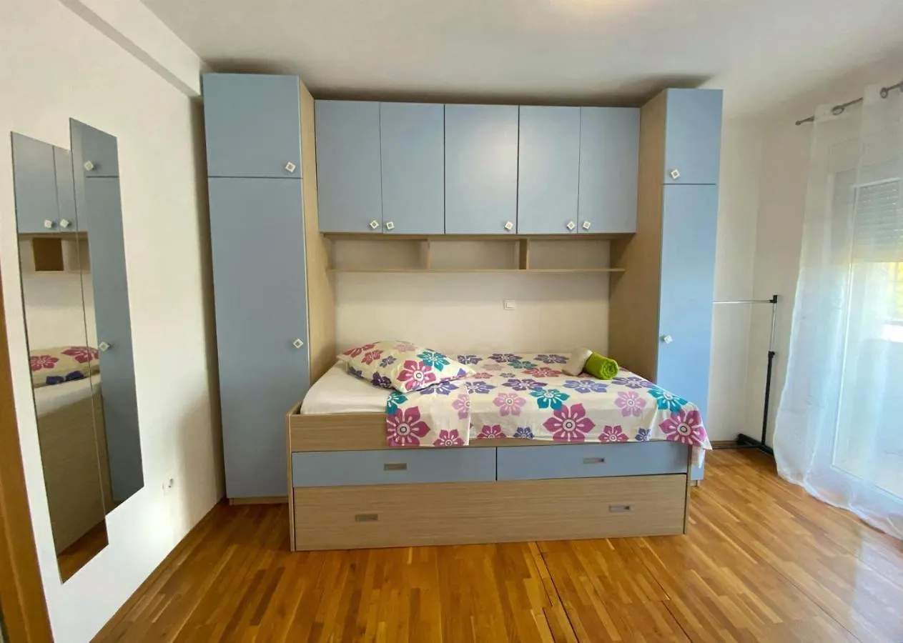 Apartment Maslenica 12636A Jasenice